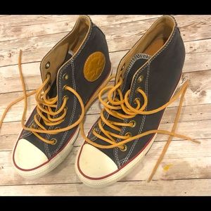 High-top, wedge heel Converse